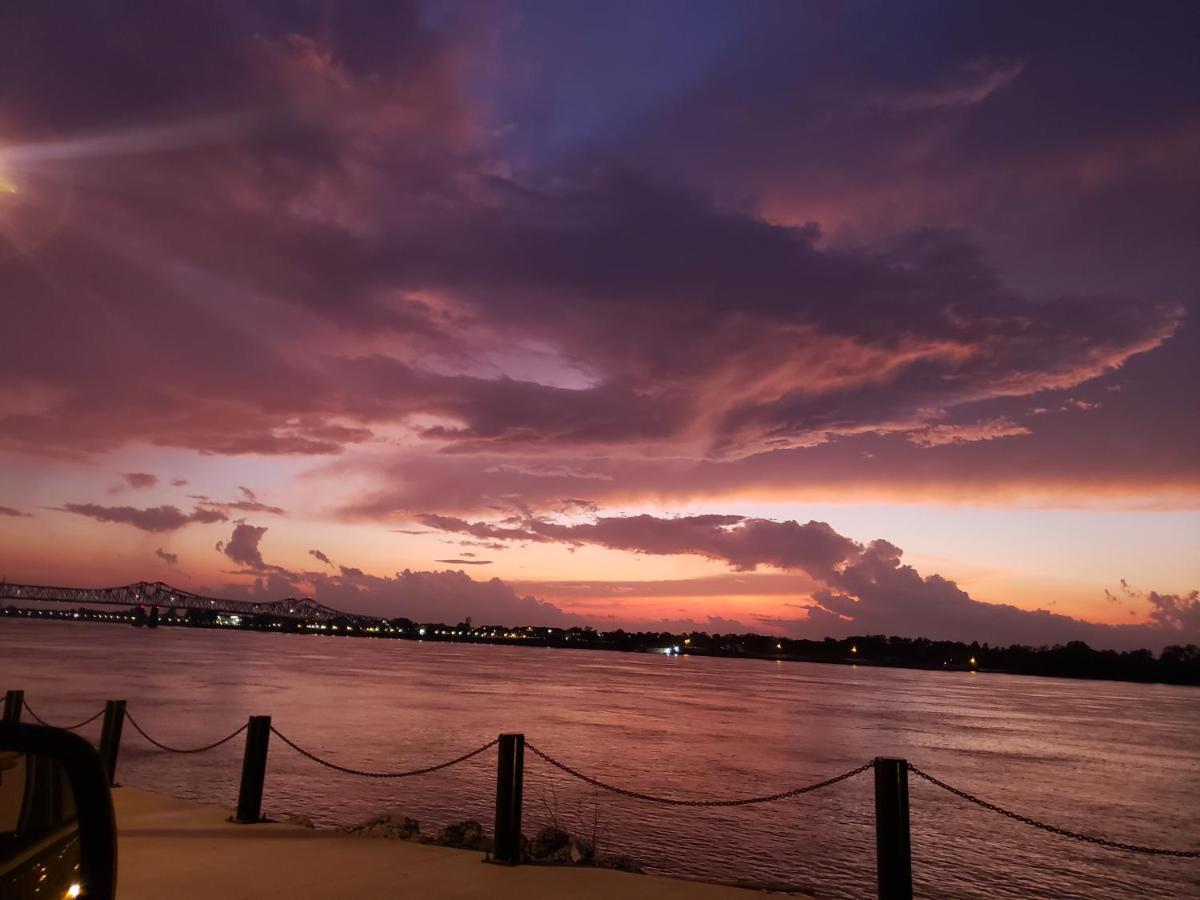 Natchez Manor Bed & Breakfast エクステリア 写真