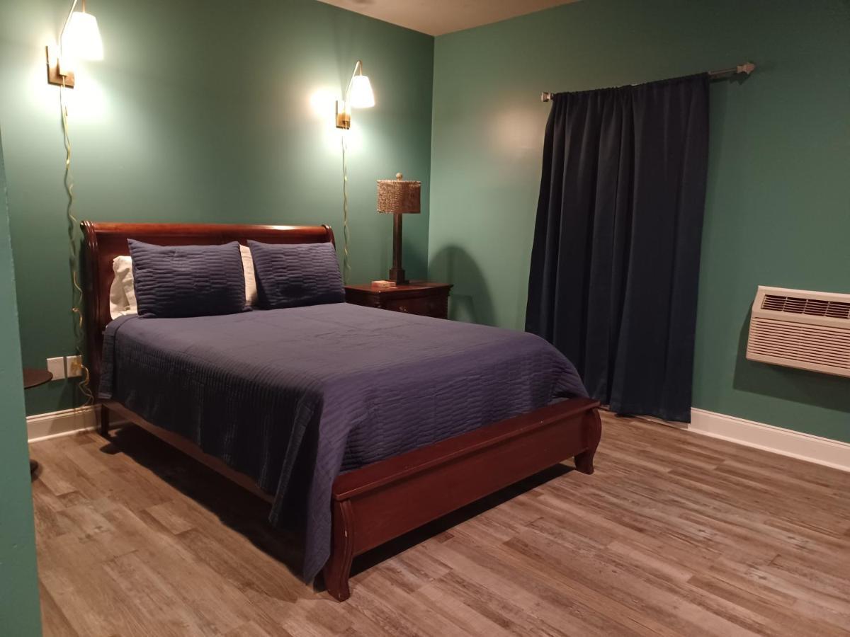 Natchez Manor Bed & Breakfast エクステリア 写真